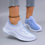 Zapatilla Slip-On Bordado Mariposa